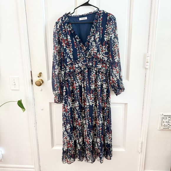 Floral Navy Dress - Picture 1 of 3